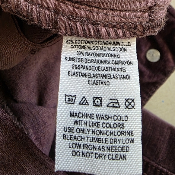 *SOLD****FREE PEOPLE Corduroy Pants We The Free Deep Purple Size 27. - Picture 11 of 12